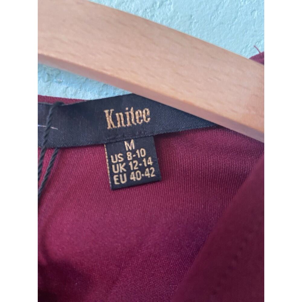 Knitee Womens Dress Medium Wine Short Ruffle Sleeve Stretchy Deep V Neck Slit - Picture 3 of 4